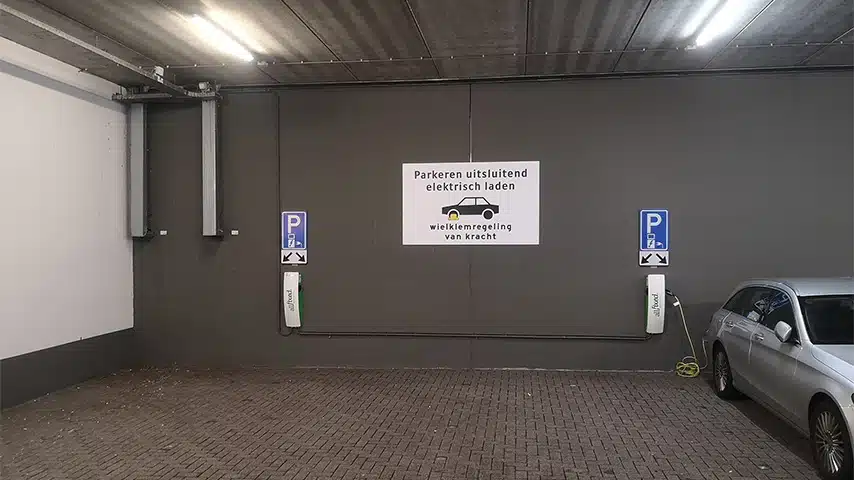 Bakwagen bestickering, carwrap bakwagen